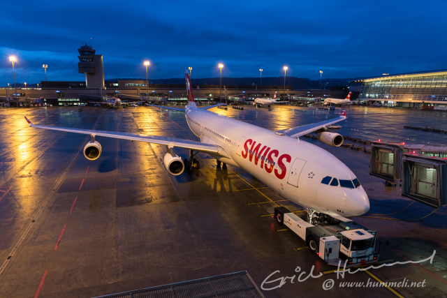 Wurde mit dem heutigen Tag als Flaggschiff der Swiss abgelöst: Airbus A340-300